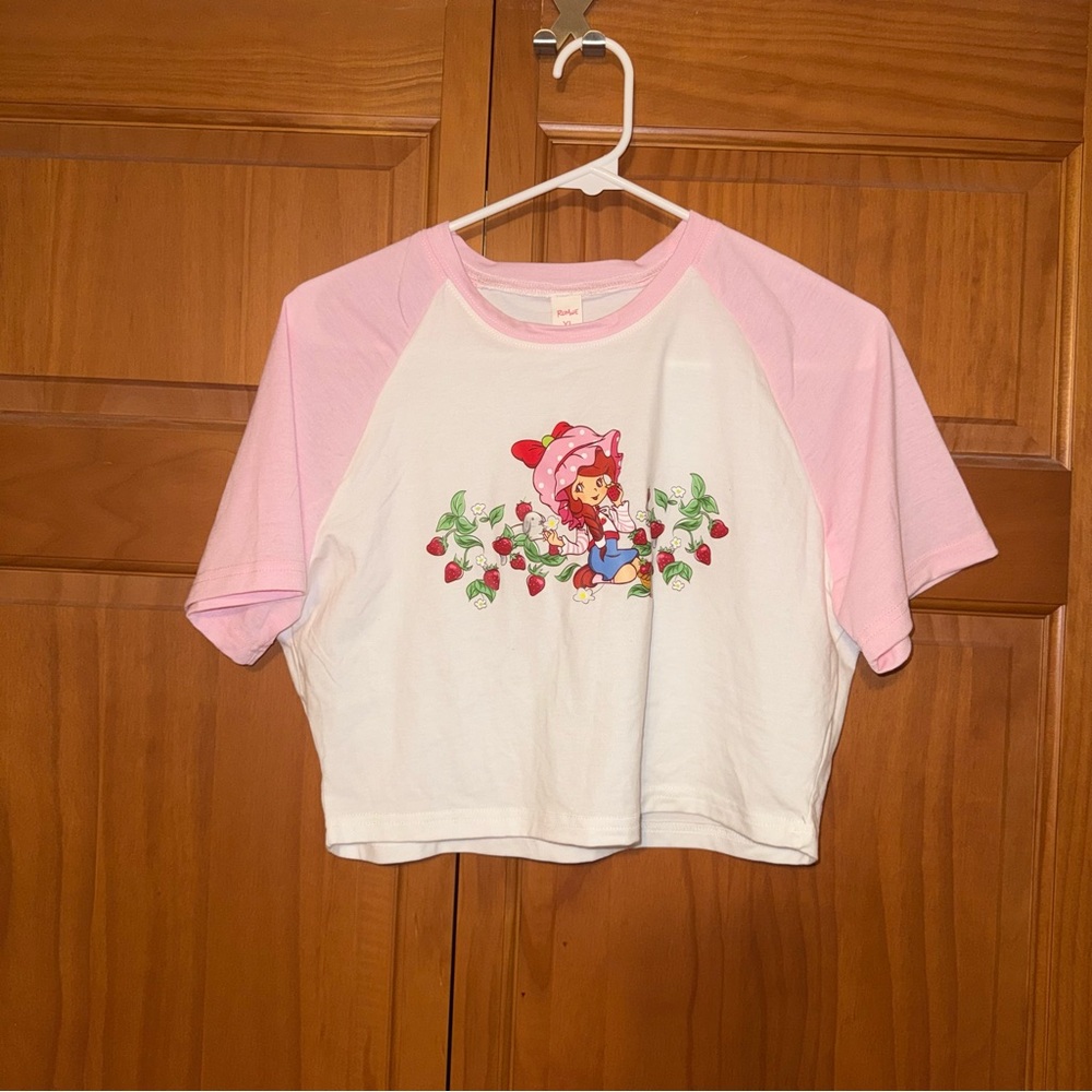 Strawberry shortcake Pink and White Graphic crop top T-Shirt